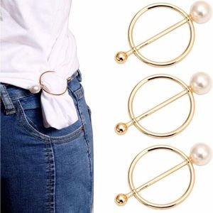 (3PCS $18) Simple classic round pearls Scarf ring.